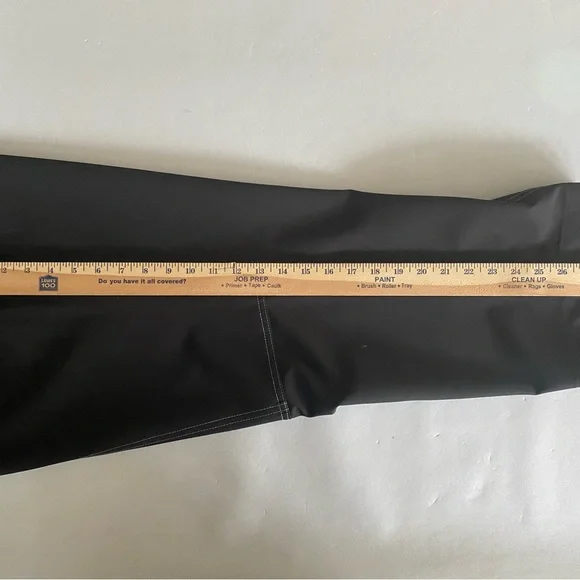 NEW Women's KARL LAGERFELD Paris  Stitch Cropped Pants Side Zip Black $99 - Picture 14 of 14